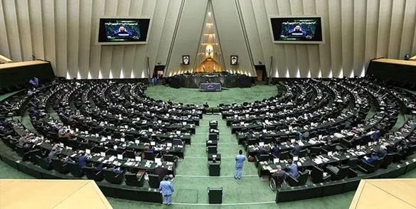 براساس لایحه بودجه ۱۴۰۱؛ کاربران بابت هر پیامک ۳ تومان بیشتر پرداخت می‌کنند