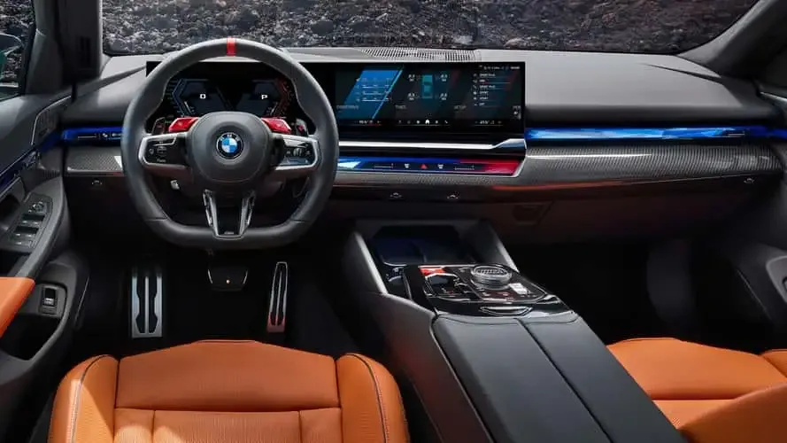 هیجان رانندگی با جدیدترین BMW M5 2024