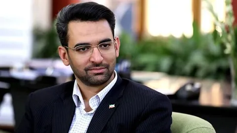 آذری جهرمی : آزادسازی باندفرکانس صداوسیما سخت‌تر از آزادسازی خرمشهر نیست!