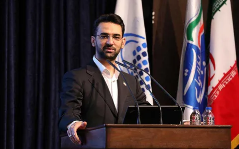کارنامه آذری جهرمی؛ مروری بر فعالیت‌های وزیر ارتباطات قبل از استیضاح