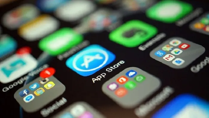 وزیر ارتباطات: به تحریم برنامه‌های ایرانی در اپ استور به چشم فرصت نگاه کنید نه تهدید