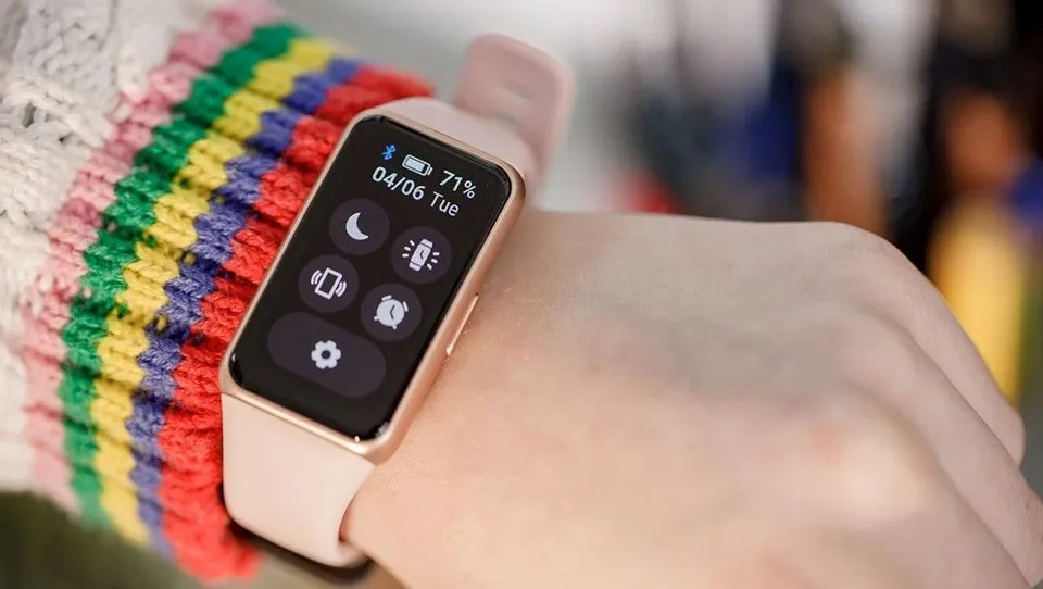 بررسی Huawei Band 6 : مچ بند هوشمند همه کاره با امکانات کاربردی