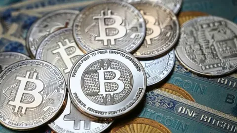تحلیل‌گران می‌گویند: قیمت بیت‌کوین تا پایان 2024 به 100 هزار دلار می‌رسد