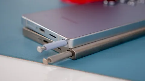 احتمال افزایش ظرفیت باتری در گلکسی S26 اولترا با حذف قلم S Pen از بدنه