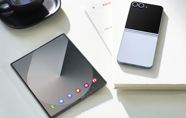 galaxy_z_fold_6_samsung_1_1738744601809_cropped
