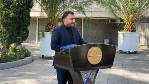 وزیر ارتباطات: اگر قواعد ما را رعایت کنند از اینترنت ماهواره‌ای استقبال می‌کنیم