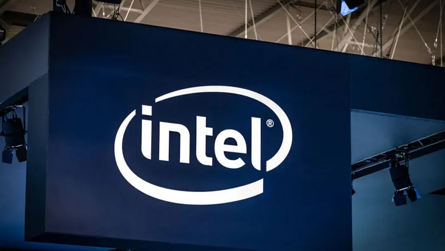 اینتل با پردازنده ۴۰ هسته‌ای نفس را در سینه AMD حبس می‌کند