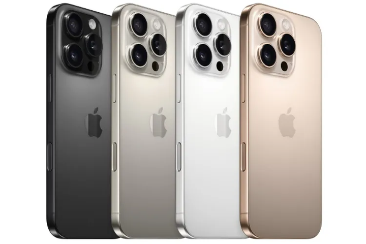 iphone-16-pro-max-render-three-official-apple