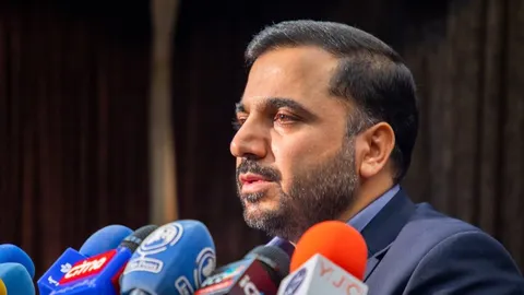 وزیر ارتباطات: رصد محتوای غیرمجاز در تمامی پیام‌رسان‌های خارجی توسط نیروی انسانی نیز صورت می‌گیرد